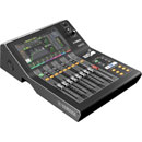 YAMAHA DM3 MIXETTE num., 9 faders, 16x8 entr./sort.analog., 18x18 entr./sort. USB