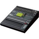 YAMAHA 01V96i MIXER numérique, 36 canaux, 16+1 faders, 10 entrées micro/ligne, 4 entées ligne stéréo