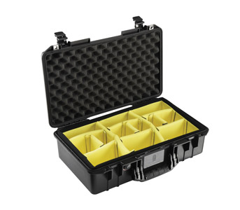 PELI 1525 AIR MALLE dim.internes 520.7 x 287 x 171.5mm, avec séparateurs rembourrés, noir