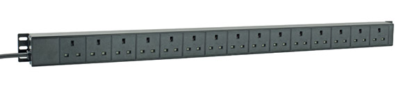 RPP XH15 MULTIPRISE RACK 15x prises BS1363