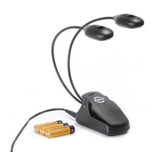 K&M 12270 TWIN HEAD LAMPE COL DE CYGNE pince ressort, alim.secteur/piles, 2x 4 LED, 2x 1400 lux