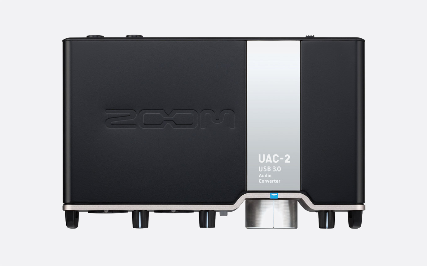 ZOOM U-24 USB INTERFACE AUDIO 2x4, entrée micro/ligne, fantôme +48V,  alimenttée batterie/bus