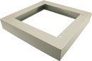 LANDE KIT SOCLE pour racks IP55, larg.600, prof.600, gris